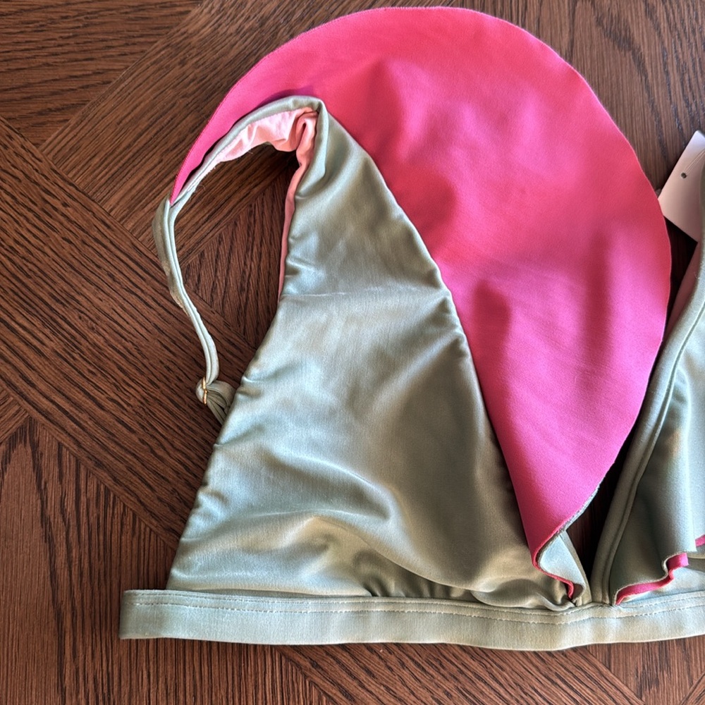 Farm Rio Ruffle Bikini Top, Size Large, $$115 - Picture 11 of 12